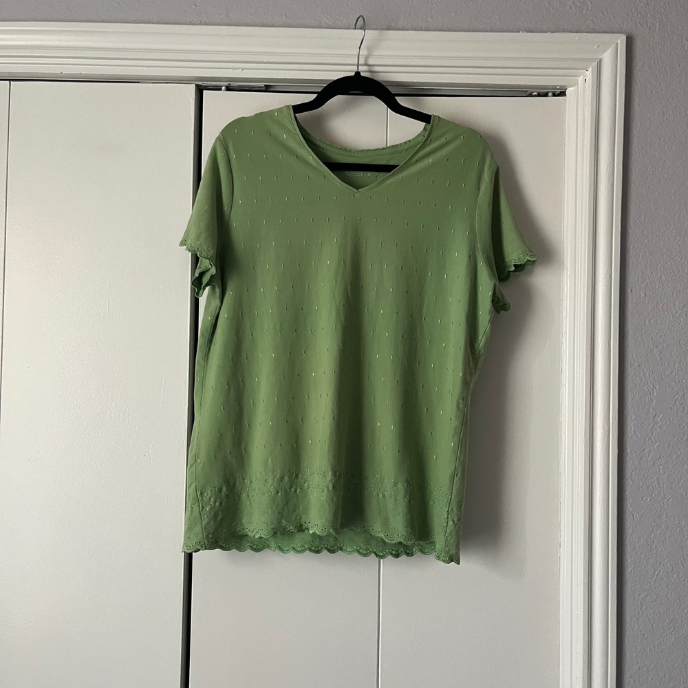 Coldwater Creek Tunic Top Eyelet Trim V Neck Casual Green XL